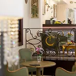 Caruso Old Town Ξενοδοχείο