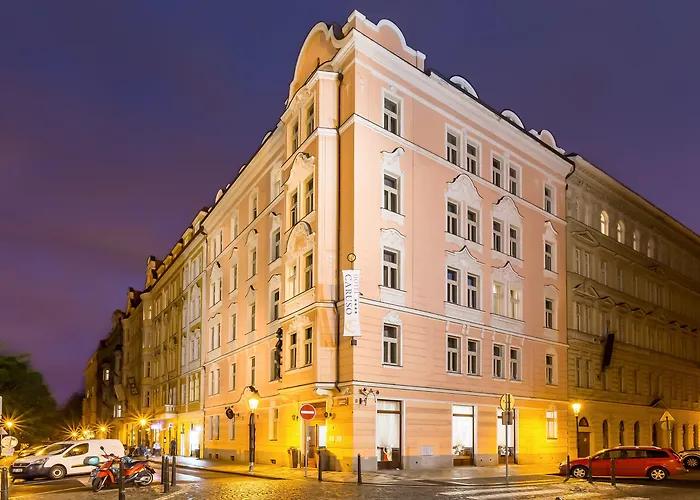 Hotel Caruso Old Town 4*