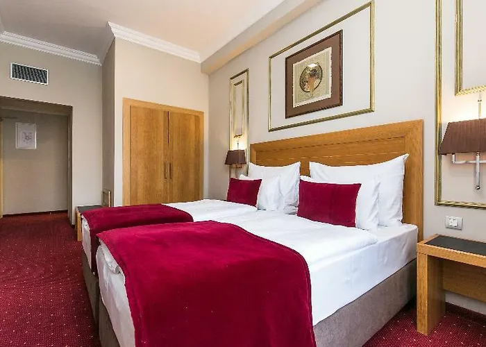 Caruso Old Town 4*
