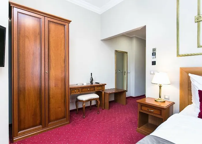 Caruso Old Town Hotel