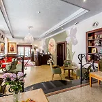 Hotel Caruso Old Town