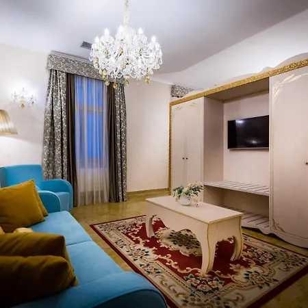 Caruso Old Town Hotel 4*
