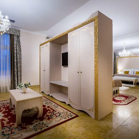 Caruso Old Town Hotel