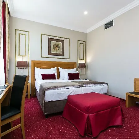 Caruso Old Town 4* Prag