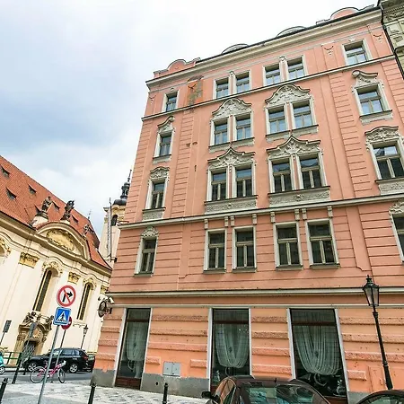 Caruso Old Town 4* Prague