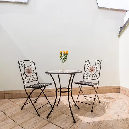 מלון Caruso Old Town