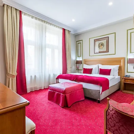 Caruso Old Town מלון פראג