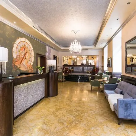 מלון Caruso Old Town